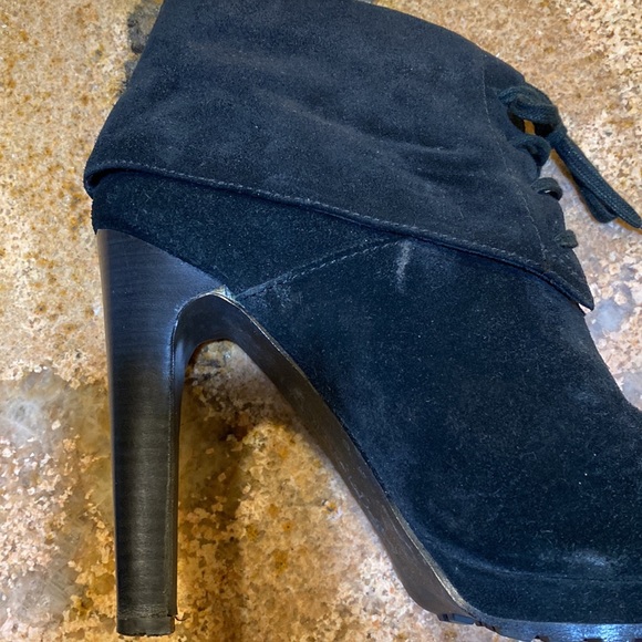 ROSEGOLD Black Suede Booties - Picture 7 of 7